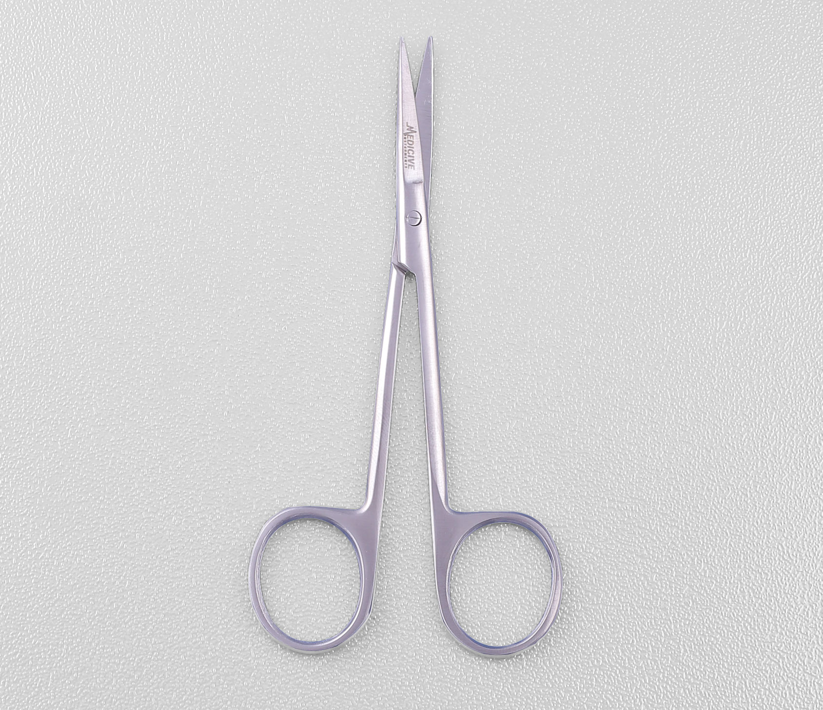 iris-scissor