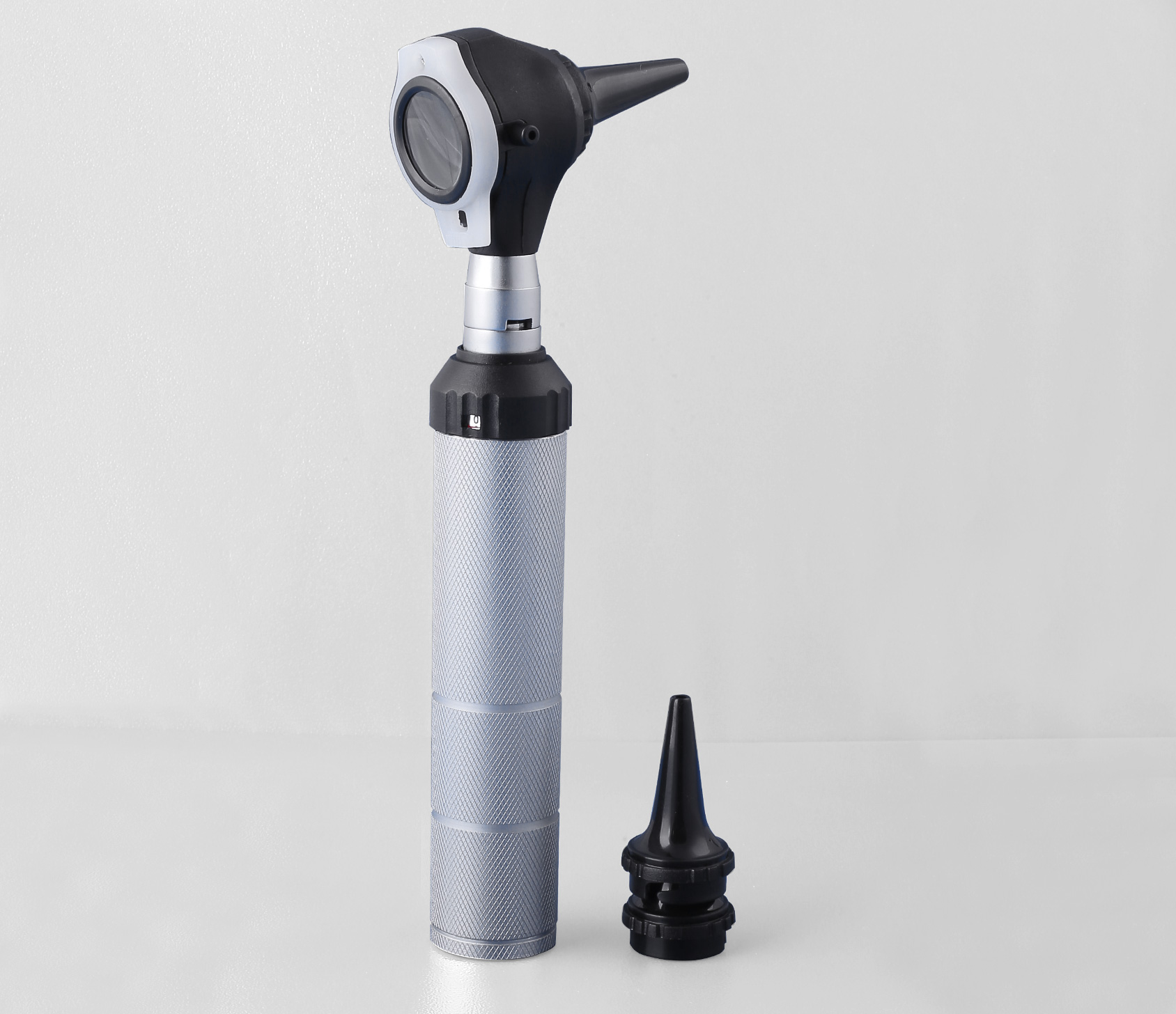 conventional-parker-metal-otoscope